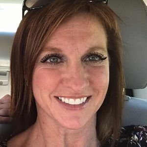 Meet your Posher, Suzanne